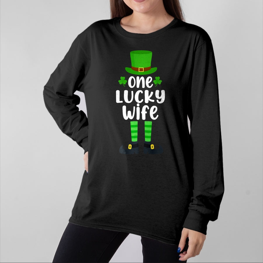 Best Wife Shirt, Wife and Husband Unisex T-Shirt/Hoodie/Sweatshirt HLT00 - Gift for wife T shirt, lucky wife One Lucky Wife Funny St Patricks Day Lucky Shamrock Premium T-Sh