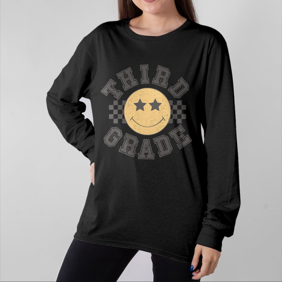 Best Student Shirt, Funny Back To School UnisexT-Shirt/Hoodie/Sweatshirt HLT00 - Retro Third Grade Teacher Student 1st Day Back to School T-Shirt