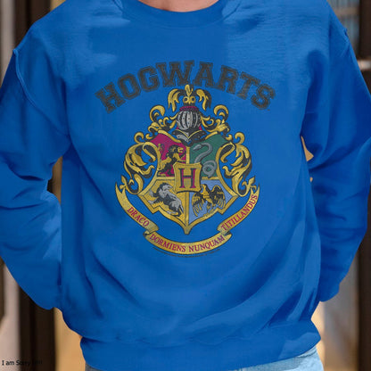 Christmas Shirts for Family, Funny christmas shirts, Christmas Unisex T-Shirt/Hoodie/Sweatshirt HLT00 - Harry Potter Hogwarts Vintage Crest Short Sleeve T-Shirt