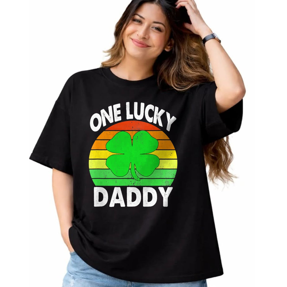 Gift for Dad Shirt, Funny Dad Unisex T-Shirt/Hoodie/Sweatshirt HLT00 – One Lucky Dad Funny Father Irish Clovers St Patrick_s Day T-Shirt