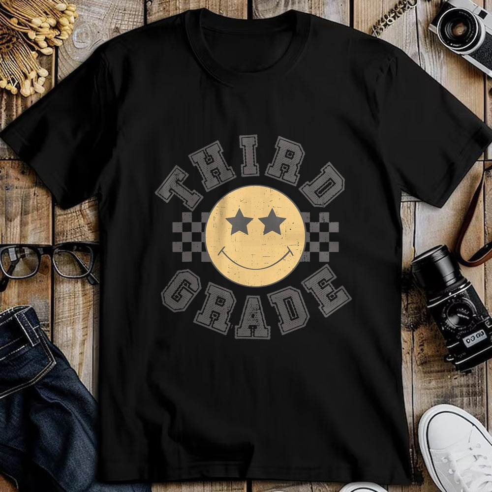 Best Student Shirt, Funny Back To School UnisexT-Shirt/Hoodie/Sweatshirt HLT00 - Retro Third Grade Teacher Student 1st Day Back to School T-Shirt