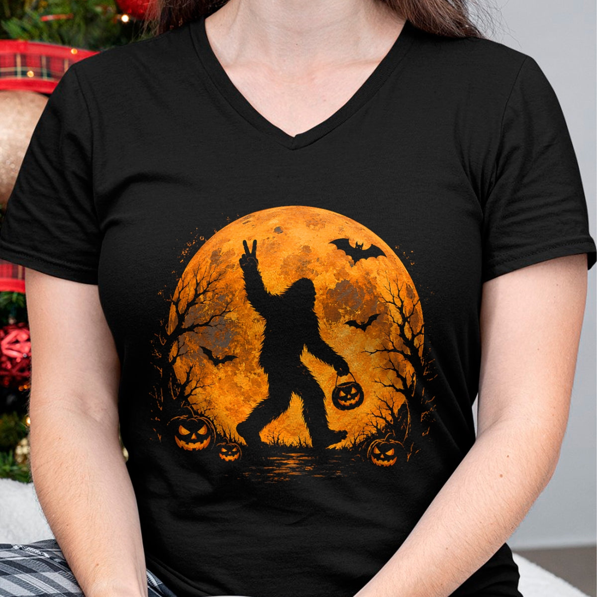 Best Thanksgiving Family Shirt , Funny Thanksgiving UnisexT-Shirt/Hoodie/Sweatshirt HLT00 - Spooky Halloween Bigfoot Pumpkin Funny Halloween Sasquatch T-Shirt