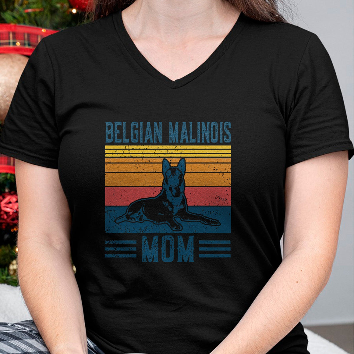Dog Love Shirt, Dog Lover Gift T-Shirt/Hoodie/Sweatshirt HLT00 - Dog Belgian Malinois Mom - Vintage Belgian Malinois Mom T-Shirt