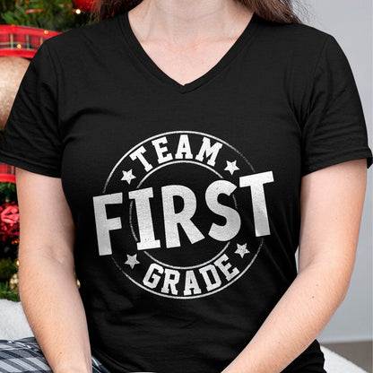 Best Student Shirt, Funny Back To School UnisexT-Shirt/Hoodie/Sweatshirt HLT00 - Team First Grade Teacher Student Back to School 1st Grade T-Shirt, Youth, Kelly Green, X-Small