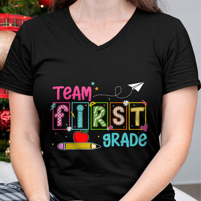 Best Student Shirt, Funny Back To School UnisexT-Shirt/Hoodie/Sweatshirt HLT00 - Team 1st Grade Squad Shirts Teacher Student Back to School T-Shirt