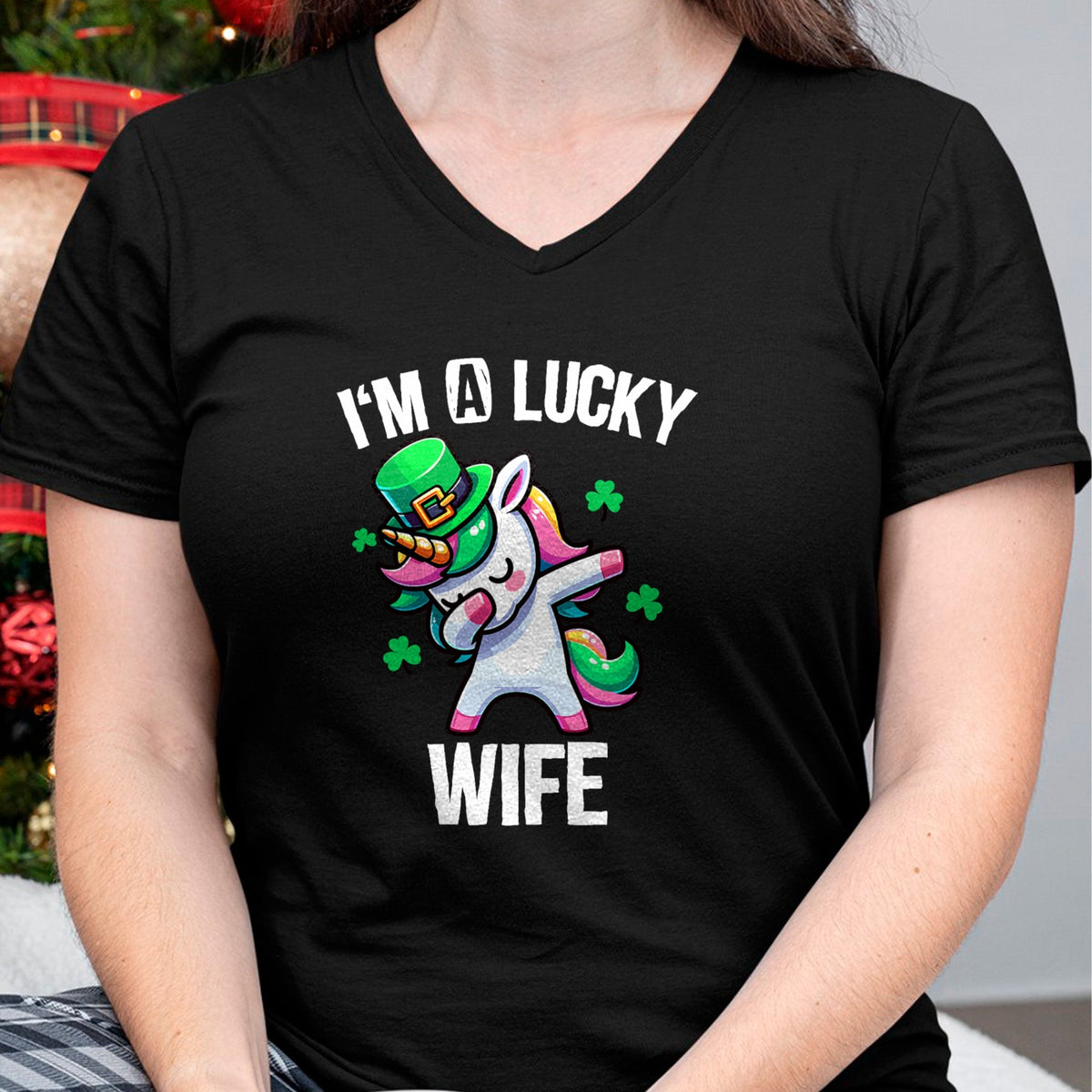 Best Wife Shirt, Wife and Husband Unisex T-Shirt/Hoodie/Sweatshirt HLT00 - Gift for wife T shirt, lucky wife   I'm a Lucky Wife Dabbing Cute Unicorn St. Patrick's Day T-Shirt (1)