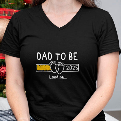 Gift for Dad Shirt, Funny Dad Unisex T-Shirt/Hoodie/Sweatshirt HLT00 – Dad To Be 2025 Dad est 2025 Daddy To Be Promoted to Daddy T-Shirt
