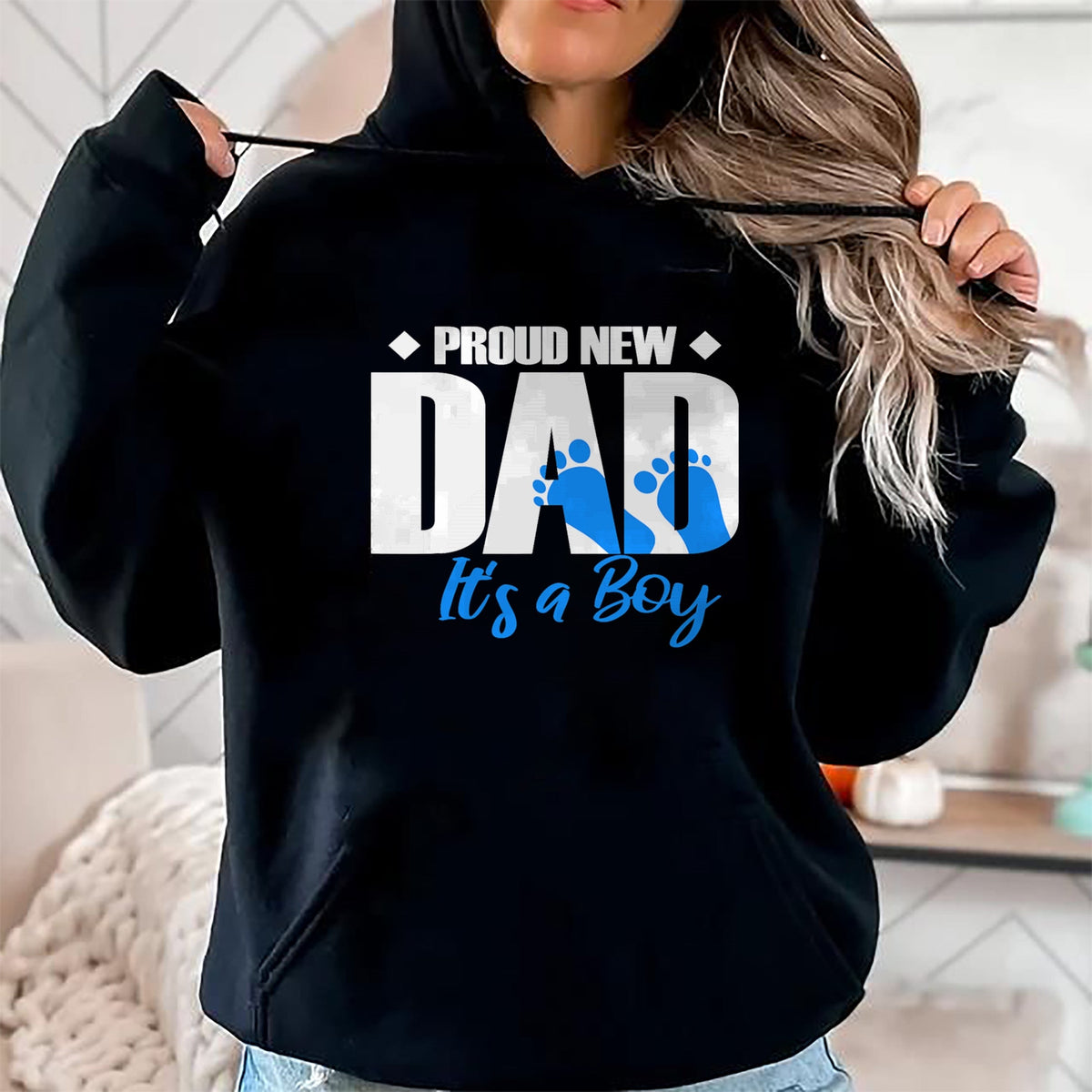Gift for Dad Shirt, Funny Dad Unisex T-Shirt/Hoodie/Sweatshirt HLT00 – Mens Proud New Dad It_s A Boy T-Shirt