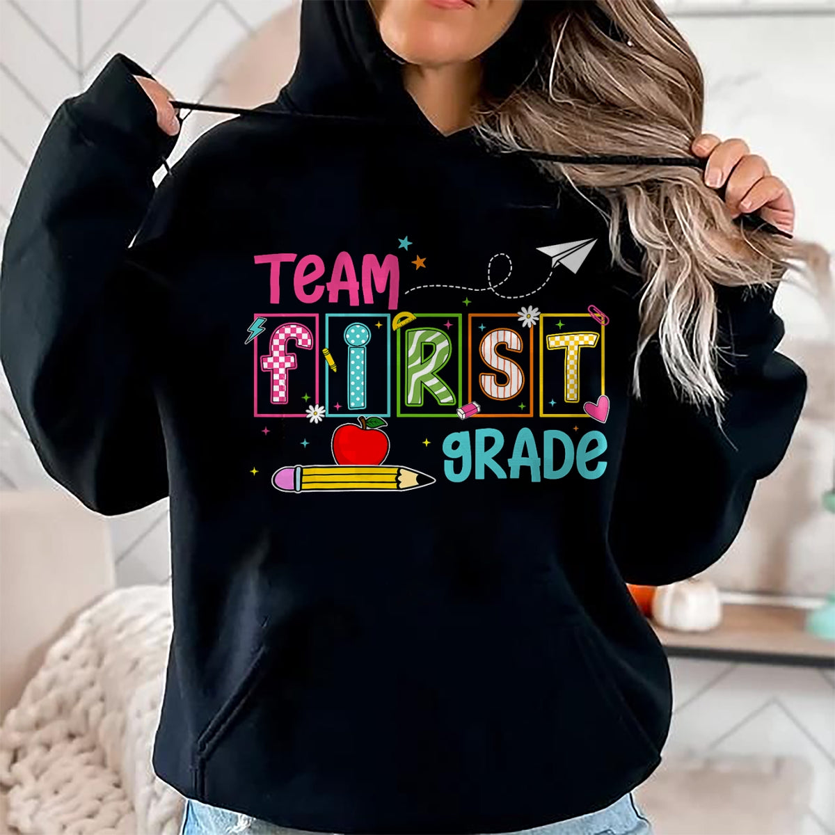 Best Student Shirt, Funny Back To School UnisexT-Shirt/Hoodie/Sweatshirt HLT00 - Team 1st Grade Squad Shirts Teacher Student Back to School T-Shirt