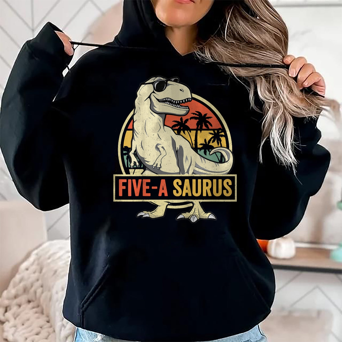 Best Dinosaur Lover Shirt, Funny Dinosaur UnisexT-Shirt/Hoodie/Sweatshirt HLT00 - Kids 5 Year Old Dinosaur Birthday 5th T Rex Dino Five Saurus T-Shirt