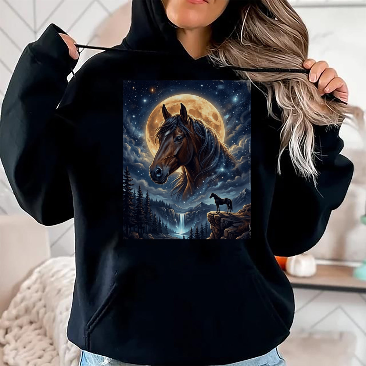 Best Horse Lover Shirt , Funny Horse UnisexT-Shirt/Hoodie/Sweatshirt HLT00 -Mystical Retro Majestic Horse Spirit Animal Full Moon Nature T-Shirt