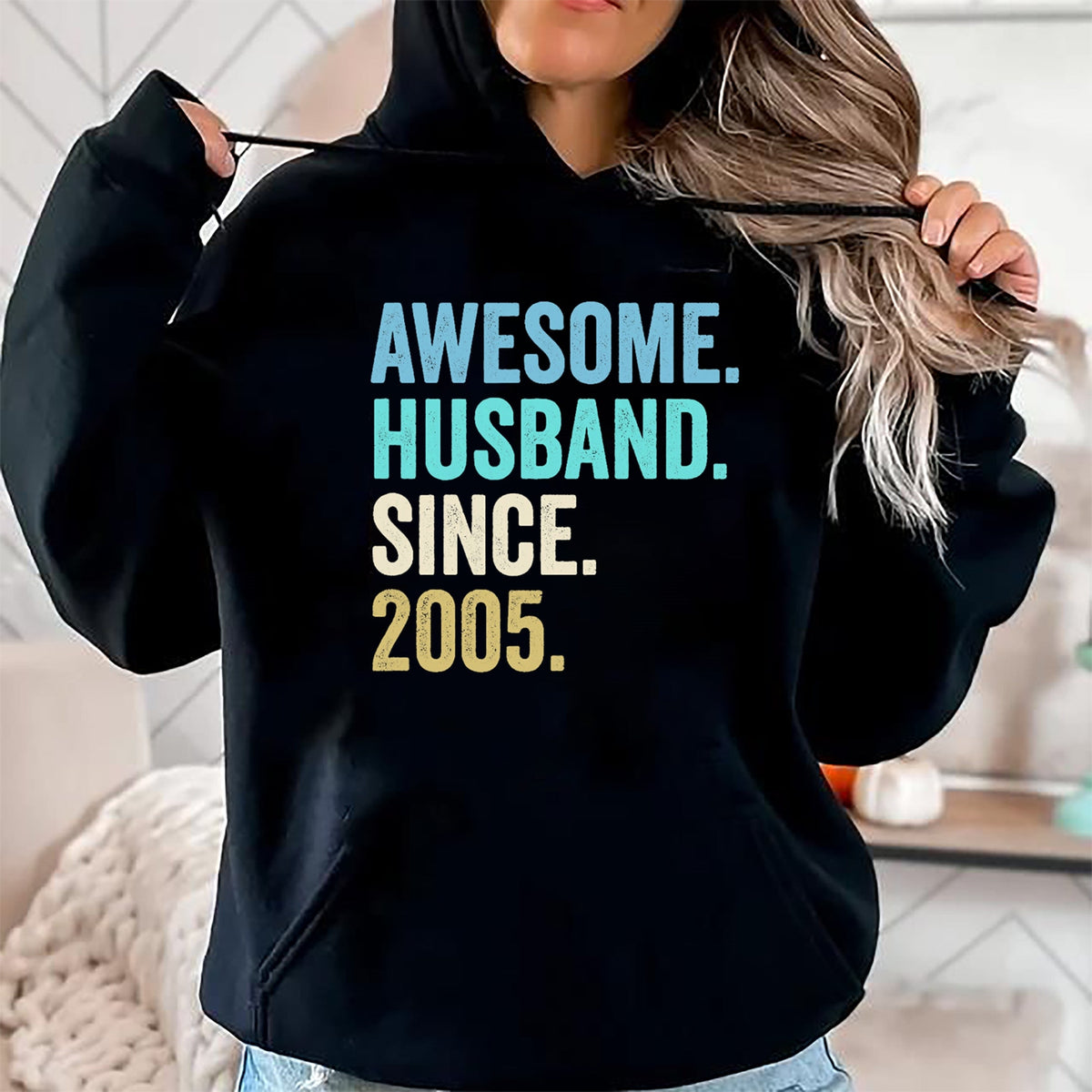 Best Wife Shirt, Wife and Husband Unisex T-Shirt/Hoodie/Sweatshirt HLT00 - Awesome Husband Since 2005 19th wedding anniversary 19 years T-Shirt