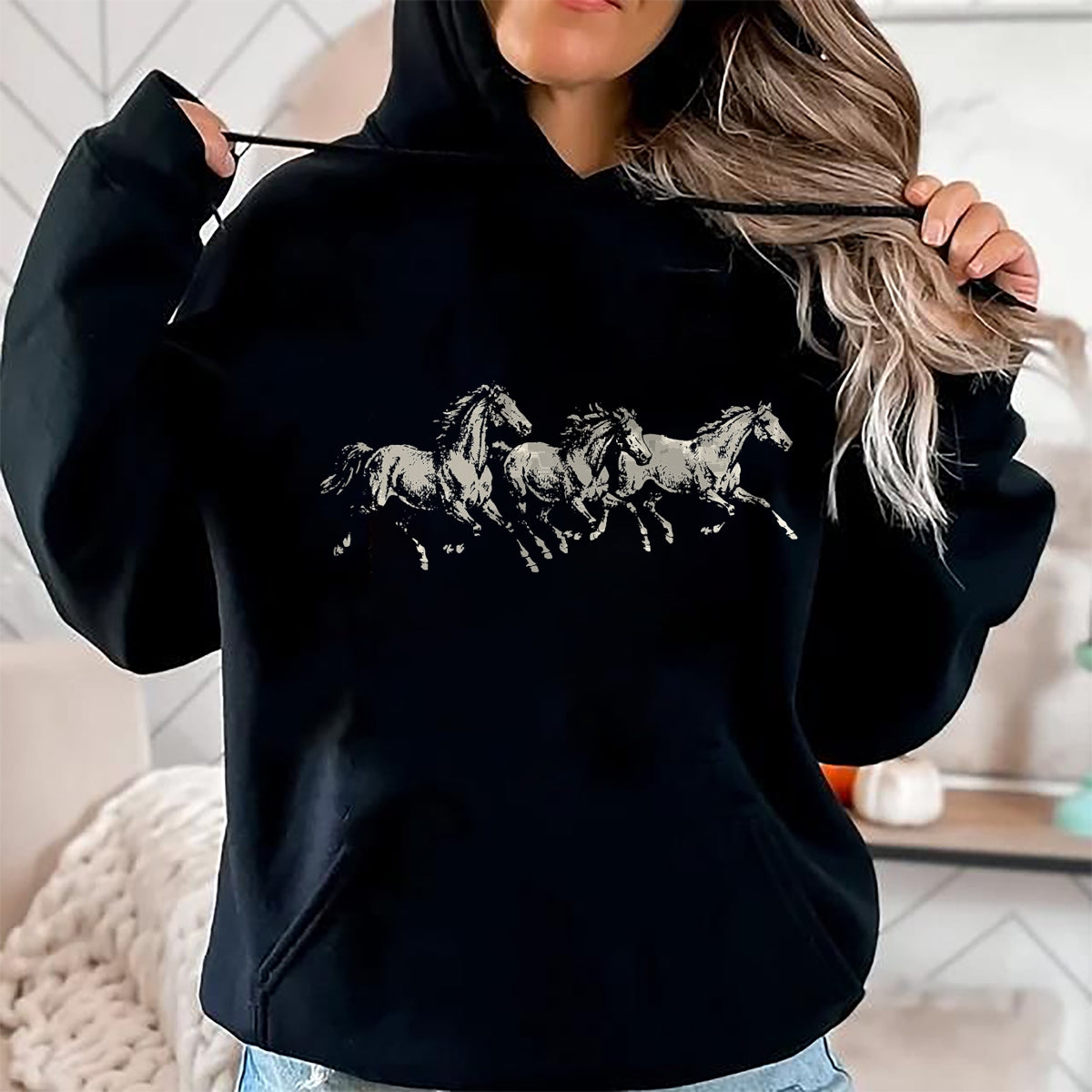 Best Horse Lover Shirt , Funny Horse UnisexT-Shirt/Hoodie/Sweatshirt HLT00 - Wild Horses Running Vintage 90s Western Cowboy Horse Lover T-Shirt
