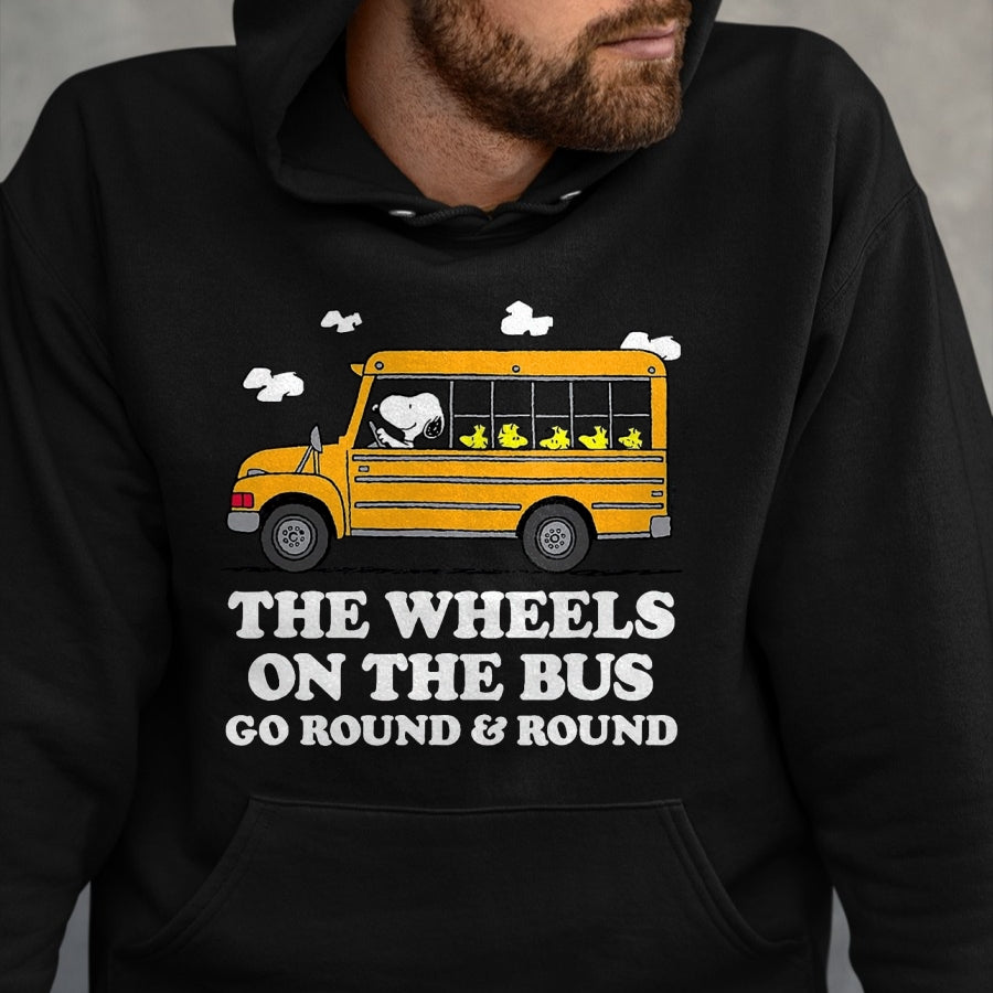 Best Student Shirt, Funny Back To School UnisexT-Shirt/Hoodie/Sweatshirt HLT00 - Peanuts - Wheels On The Bus Back to School T-Shirt, Men, Black, 3X-Large