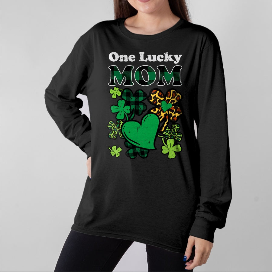 Patrick Day Shirts for Family, Funny Patrick Day shirts, st patrick's day Unisex T-Shirt/Hoodie/Sweatshirt HLT00 - One Lucky Mom Plaid Shamrock Heart St Patrick Day Mommy Mama T-Shirt