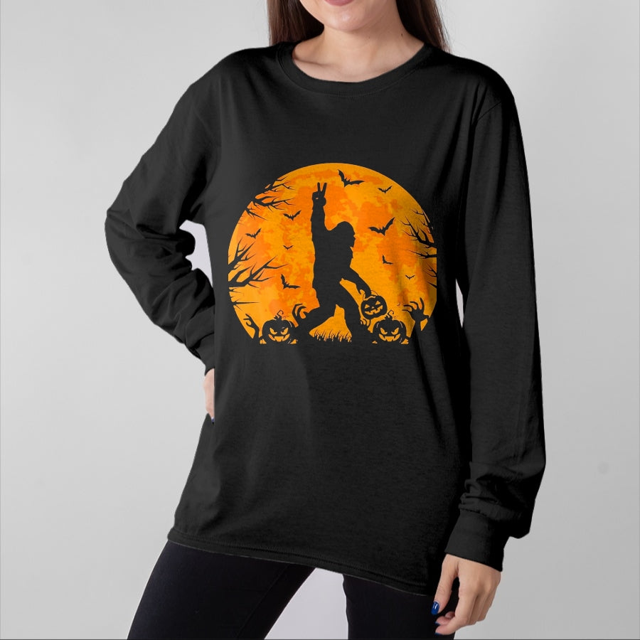 Best Thanksgiving Family Shirt , Funny Thanksgiving UnisexT-Shirt/Hoodie/Sweatshirt HLT00 - Spooky Halloween Bigfoot Pumpkin Funny Halloween Sasquatch T-Shirt, Men, Black, XX-Large