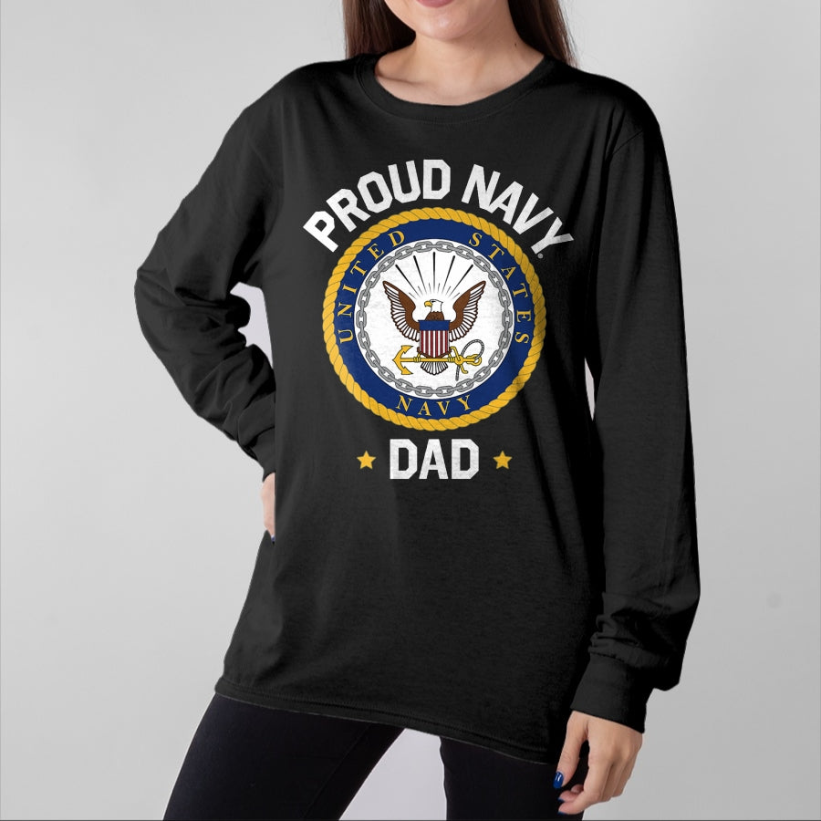 Gift for Dad Shirt, Funny Dad Unisex T-Shirt/Hoodie/Sweatshirt HLT00 – \United States Navy Father_s Day Proud Navy Dad Collegiate T-Shirt
