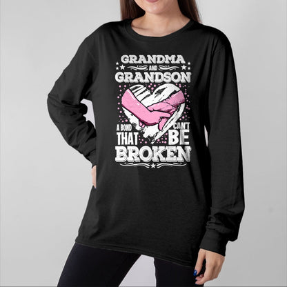Best Grandma Shirt, Proud Grandma Unisex T-Shirt/Hoodie/Sweatshirt HLT00 - Nana Gift Grandma and Grandson a Bond That Can't be Broken T-Shirt
