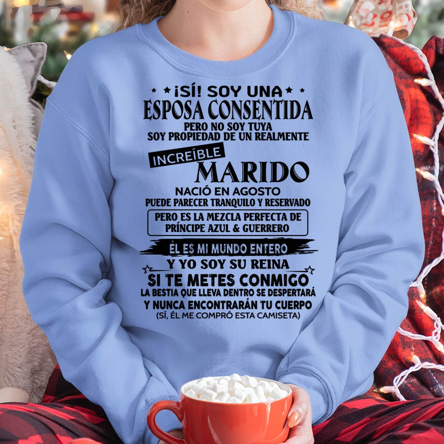 Camiseta Soy una Esposa Consentida de un Increíble Marido Nacido en Agosto - DTSM08 (SKU-TBNA3)