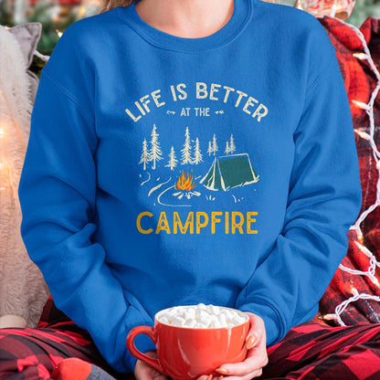 Funny Camping Shirt, Gift For Camping Lover Unisex T-Shirt/Hoodie/Sweatshirt HLT00 - Das Leben ist Besser am Lagerfeuer Funny Camper Camping T-Shirt