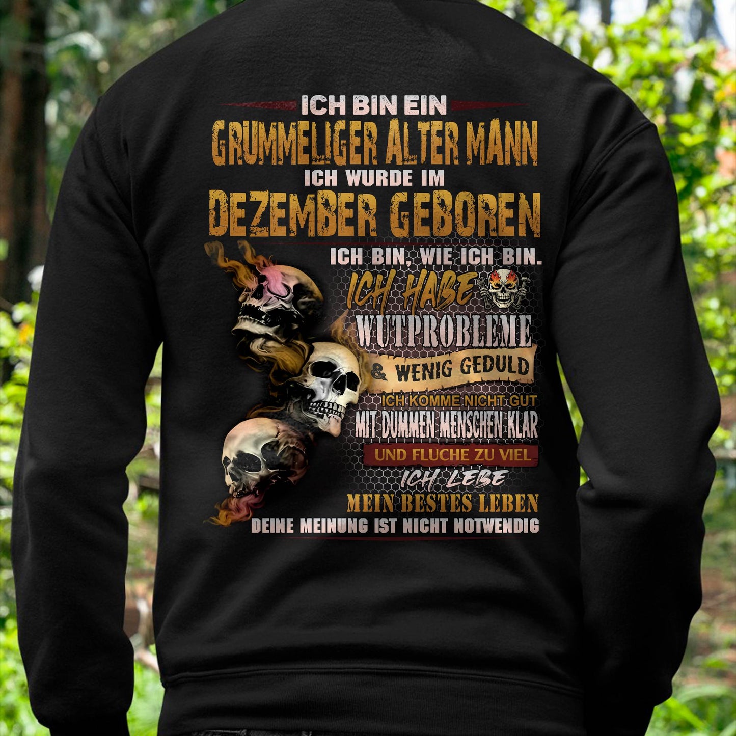 DEZEMBER MANN SHIRT – GRUMMELIGER ALTER MANN GEBOREN IM DEZEMBER – LUSTIGES SCHÄDEL KREUZ T-SHIRT FÜR MÄNNER - DTSM12 (SKU2605-177-12)