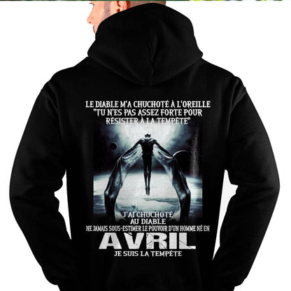 Je Suis la Tempête – Ne Jamais Sous-Estimer le Pouvoir d’un Homme Né en Avril – T-Shirt Homme - DTSM04 (SKU26T-01160-04)