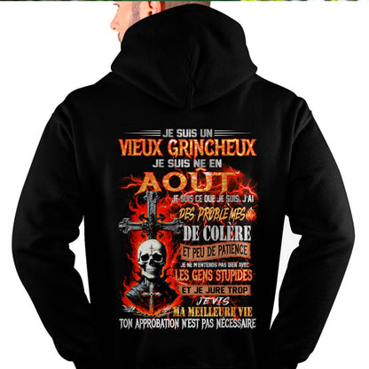 Je Suis Un Vieux Grincheux Né en Août – T-Shirt Homme Fort Caractère - DTSM08 (SKU26T-01141-08)