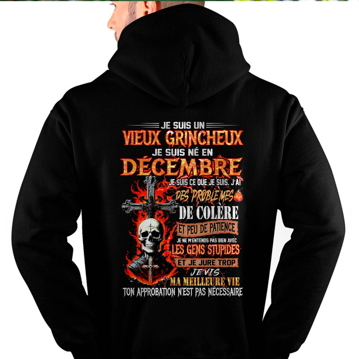 Je Suis Un Vieux Grincheux Né en Décembre – T-Shirt Homme Fort Caractère - DTSM12 (SKU26T-01141-12)