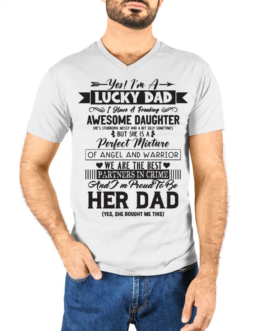 Lucky Dad T-Shirt – Perfect Gift from Daughter for Your Dad - DTSM00 (SKU08-09-00)
