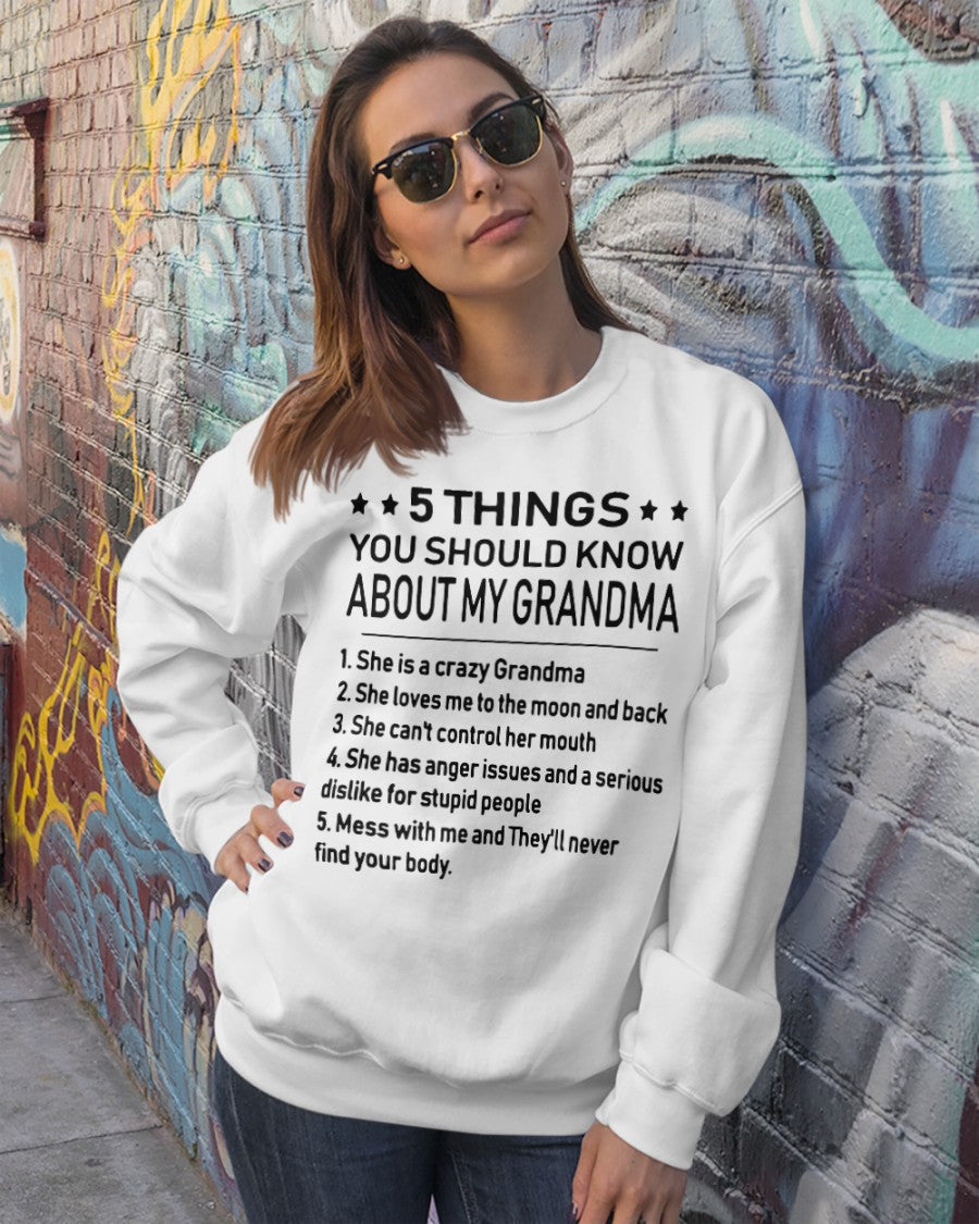 5 THINGS  YOU SHOULD KNOW ABOUT MY GRANDMA - Gift for granddaughter NTTD00 (SKU10-18)