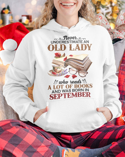 An Old September Lady Who Reads Books - Perfect Shirt For Women DTSM09
