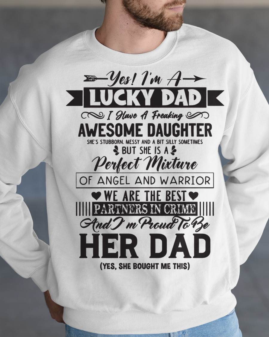 Lucky Dad T-Shirt – Perfect Gift from Daughter for Your Dad - DTSM00 (SKU08-09-00)